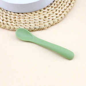 Bol en silicone personnalisé sans BPA pour bébé avec cuillère et fourchette, produit de repas pour enfants, pour l'alimentation des bébés (OEM/ODM) - Product Image 4