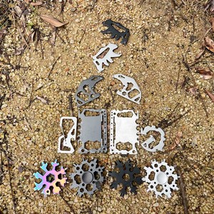 Xách tay hình bát giác bông tuyết cờ lê phổ 18 trong 1 Multitool với tinh tế Keychain tuốc nơ vít xe đạp khẩn cấp công cụ sửa chữa - Product Image 6