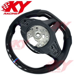 Volant en fibre de carbone standard avec LED et indicateur de régime pour BMW Série G G20 G22 G23 G26 G80 G81 G30 G32 G34 G36 G90 M3 M4 M5 M Performance - Product Image 3
