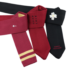 <span class=keywords><strong>Cravate</strong></span> Slim Bordeaux et Noire Tendance, Style Décontracté, Logo Brodé Personnalisé, Cravates <span class=keywords><strong>Tricot</strong></span>ées pour Hommes - Product Image 2