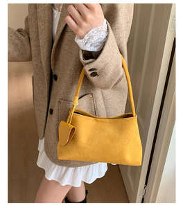 Bolso bandolera de cuero PU de moda para mujer, bolso clásico, bolso de hombro moderno - Product Image 4