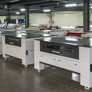 Machine de gravure laser CO2 JQ Lase 1390 avec autofocus pour gobelets - Product Image 5