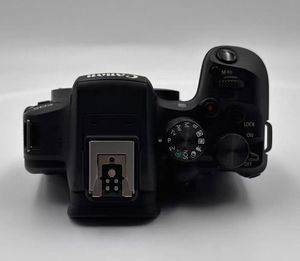 Appareil photo numérique Canon R10 haute performance d'occasion, 24MP, enregistrement vidéo 4K - Product Image 5