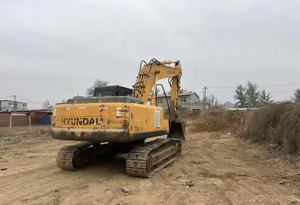 Excavadora de Orugas Multifuncional Usada Original de Corea, Hyundai 210LC de Alta Eficiencia, Hyundai 140W 210W en Buen Estado en Venta - Product Image 2