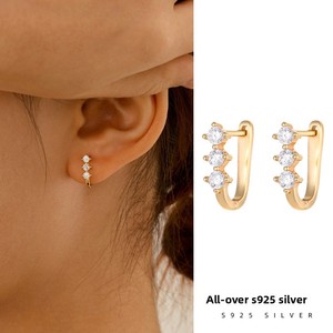 Pendientes de Plata de Ley 925 con Circonita Cúbica y Baño de Oro de 14K, Pendientes Sencillos Adecuados para Mujeres a la Moda - Product Image 2