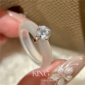 Anillo de calcedonia blanca con engaste de diamantes en forma de garra, joyería King Silver, anillo de compromiso para mujer - Product Image 2