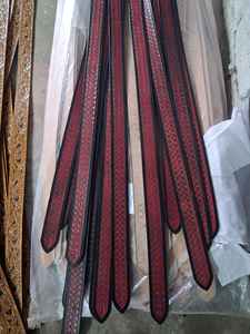 Cinturones de Cuero Ecológicos Hechos a Mano con Motivo de Árbol y Hebilla Clásica Antigua para Moda Artesanal Occidental - Product Image 5