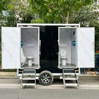Remorque sanitaire mobile de luxe autonome à 2 postes avec toilettes en porcelaine et réservoir d'eau