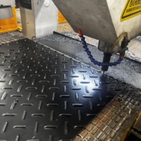 Planches de protection au sol en HDPE personnalisées avec logo, couleur, épaisseur et options de connecteurs, tapis d'accès en HDPE, tapis routiers