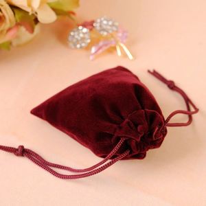 Sac cadeau en velours avec cordon de serrage, 8*10cm (3.1*3.9 pouces), vente en gros, pochette cadeau blanche bon marché - Product Image 3