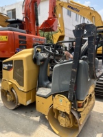 Rouleau de compactage d'asphalte et de sol CAT CB14B fabriqué aux États-Unis |   2015, Prêt pour l'exportation