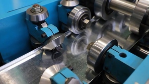 Vật liệu xây dựng mạ kẽm thép xây dựng chùm <span class=keywords><strong>CZ</strong></span> xà gồ cuộn tạo thành máy - Product Image 4