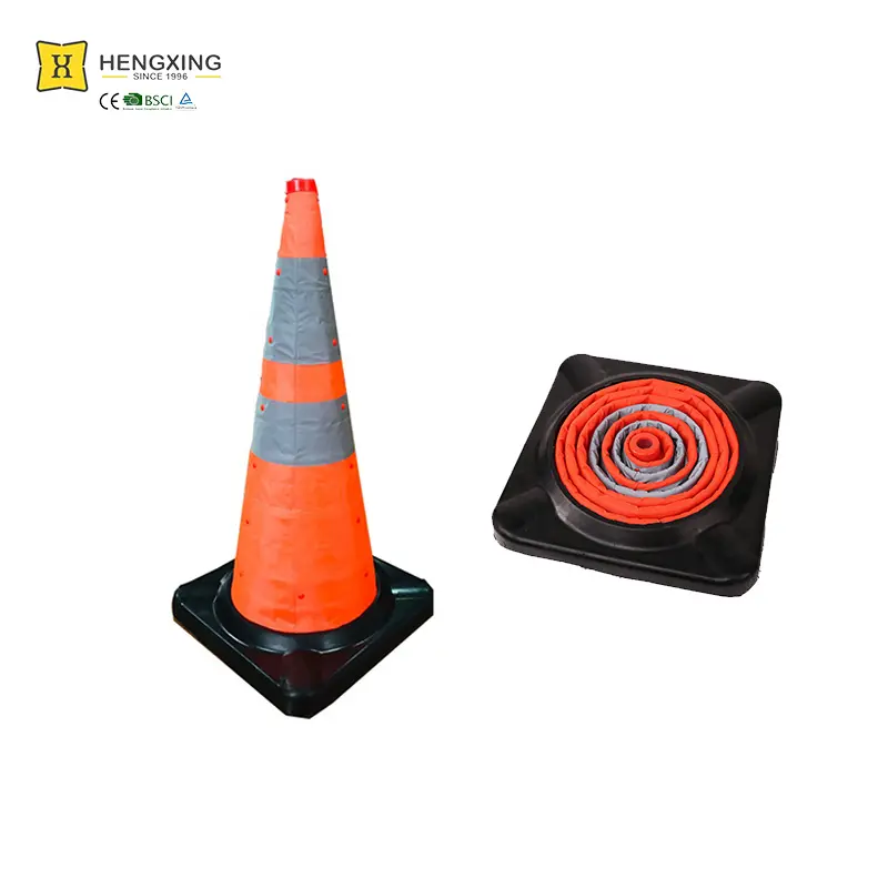 Base en caoutchouc réfléchissante Orange Pop Up clignotant LED signe USA amérique cônes de circulation de sécurité pliables 28 pouces