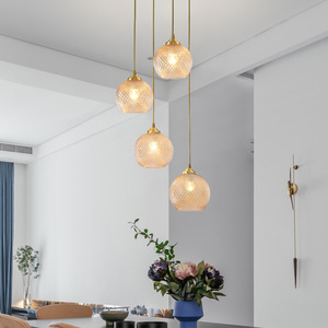 โคมไฟเพดานทรงกลมแบบโมเดิร์น หลอดไฟ LED หลายหัว สำหรับร้านอาหาร บาร์ และโต๊ะอาหาร - Product Image 1