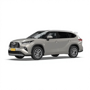 Grand SUV <span class=keywords><strong>5</strong></span> portes 7 places à essence Toyota Highlander <span class=keywords><strong>2018</strong></span> d'occasion en stock - Product Image 1