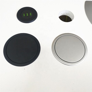 Presa Elettrica a Scomparsa Nascosta nel Piano di Lavoro della <span class=keywords><strong>Cucina</strong></span>, Nera e Argento, con 3 Prese AC EU e 2 Porte USB per Ricarica - Product Image 6