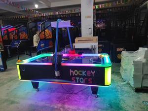 อุปกรณ์เล่นเกมโต๊ะแอร์ฮอกกี้พร้อมไฟ LED สำหรับความบันเทิงในครอบครัวมากกว่า6ปีวัสดุอิเล็กทรอนิกส์เหรียญ - Product Image 6