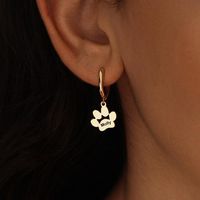 Boucles d'oreilles pendantes personnalisées en acier inoxydable plaqué or 18 carats, gravées au laser avec nom et forme d'animal, motif patte d'animal, les plus vendues