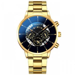 Montre pour homme tendance à la vente chaude, montre à quartz pour homme personnalisée à trois aiguilles, bracelet en acier allié - Product Image 1