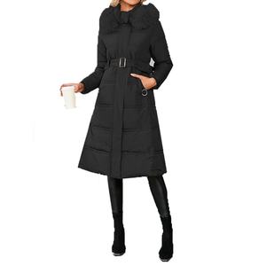Manteau d'hiver sur mesure pour femme, long, à capuche, coupe ajustée, avec décoration en fourrure, en cuir de serpent, uni, teint - Product Image 2