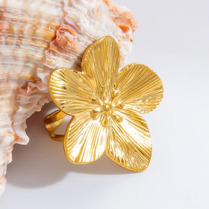 Stainless Steel Flower Jewelry <b>Set</b> For Women Gold Tone Ring Earrings <b>Bracelet</b> Fashion Accessory - Product Image 4