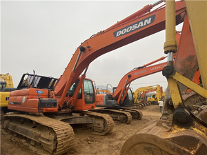 Excavatrice DX300 d'occasion Doosan de marque coréenne célèbre en vente, excavatrice Doosan DX300 d'occasion à bas prix en bon état - Product Image 5
