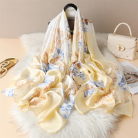 Écharpe en satin floral pastel multi-usage, grand châle rose et bleu effet soie pour la tête et le cou 180cm*85cm, diverses options de couleurs disponibles