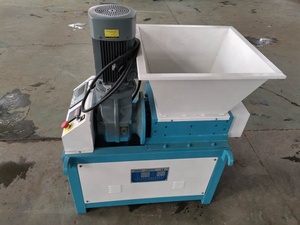 Trituradora de Metal y Plástico de Alta Calidad para Latas de Aluminio Pequeñas con Diseño de Doble Eje y Componentes Centrales de Bomba de Engranajes Mini Plas - Product Image 4
