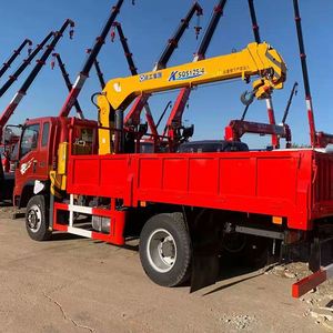 Grue mobile à flèche hydraulique robuste Sinotruk 170HP 5 tonnes 6,3 tonnes 7 tonnes pour l'entretien routier - Product Image 6