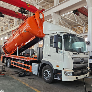 Obm OEM ODM combinato 7 m3 serbatoio di acqua pulita 9 m3 serbatoio di acque reflue Foton 16 -20ton di rete fognaria e autocarri sottovuoto hino - Product Image 2