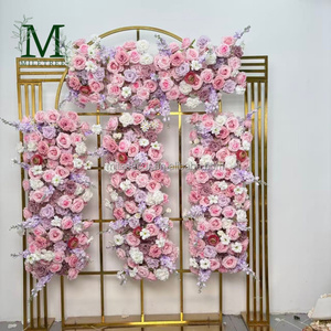 Composizione Floreale Artificiale di Alta Qualità per Arco Nuziale, Rose Rosa Antico ed Eucalipto per Decorazioni Matrimoniali - Product Image 5