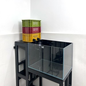 Aquarium à circulation à trois couches personnalisé avec pompe à eau intégrée, filtre, membrane de retrait d'huile et système anti-débordement - Product Image 3