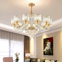 Lustre en cristal doré de luxe français avec lumières LED suspendues, blanc chaud (3500K) à intensité variable pour salon et hall de grande villa