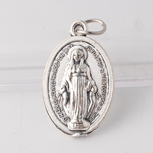 15*26mm de Nuestra Señora de <span class=keywords><strong>la</strong></span> <span class=keywords><strong>Virgen</strong></span> Marí<span class=keywords><strong>a</strong></span> de Metal en plata antigua plateado pequeño religiosos católicos colgante de aleación de Zinc - Product Image 3