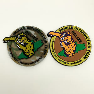 カスタム衣服3Dエンボス加工ジャガーロゴPVCシリコンラバーパッチフック付きループバック付きPVCパッチ帽子用最小 - Product Image 5