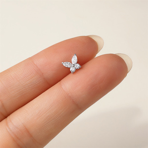 Pendientes de Plata S925 con Borla de Mariposa, Gota de Pera y Moissanita, Diseño Minimalista, 16G 6mm - Product Image 3