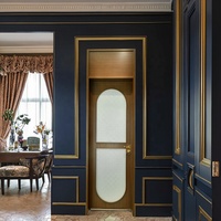 Porte française en verre de luxe légère pour intérieur avec cadres sculptés, design de porte battante, étanche et résistante à l'humidité