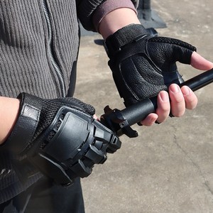 Vente directe d'usine, gants de sport tactiques de cyclisme en plein air, coque rigide <span class=keywords><strong>mécanique</strong></span>, unisexe, demi-doigts, entraînement sur le terrain CS - Product Image 1