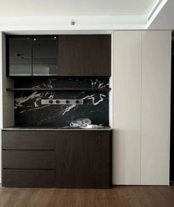 Mueble Funcional Integrado para <span class=keywords><strong>Entrada</strong></span> y Sala de Estar con Estantes Integrados, Iluminación Oculta y Diseño Modular - Product Image 4