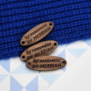 Étiquettes en bois personnalisées gravées au laser, forme ellipse, 15x40mm, imperméables, écologiques, durables pour sacs, chaussures, vêtements, porte-clés - Product Image 4