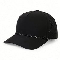 Casquette de baseball pour homme, résistante à l'eau, avec logo brodé personnalisé OEM, 5 panneaux, perforations découpées au laser, performance sportive.