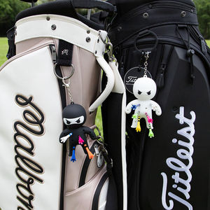 Porte-tee de golf léger au design innovant, capacité de 13 tees, conçu pour durer, en silicone noir/blanc avec porte-clés - Product Image 6