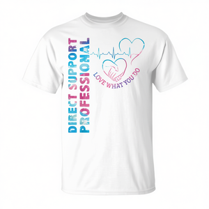 Camiseta de Enfermera Profesional con Estampado 'Ama lo que Haces', Colección de Ropa Promocional - Product Image 3