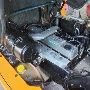 Chariot élévateur certifié CE EAC SASO 5 tonnes pour travaux de construction, conforme à la norme VerpackG, pour utilisation sur chantier, avec moteur - Product Image 6