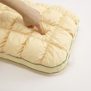 Cuscini da letto soffici di lusso SUREWALHOME, cuscino per dormire effetto nuvola, cuscino a lento ritorno con imbottitura alternativa alla piuma per hotel e casa - Product Image 2