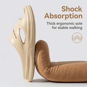 รองเท้าผู้ชายแบบสวมใส่สบาย ผลิตจากวัสดุ EVA รีไซเคิลได้ กันลื่น ระบายอากาศได้ดี กันน้ำ เหมาะสำหรับกิจกรรมกีฬา ใช้ได้ทั้งในบ้านและนอกบ้าน รวมถึงห้องน้ำ - Product Image 6