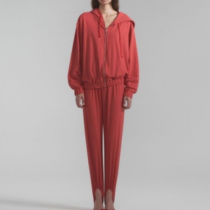 Ensemble sweat-shirt et pantalon de survêtement personnalisé avec logo OEM, de haute qualité, 100% coton French Terry, coupe slim, pour femmes - Product Image 1