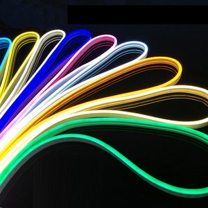 Le salon est équipé de bandes lumineuses LED étanches pour fond de télévision et de bandes lumineuses au néon basse tension 12V - Product Image 5