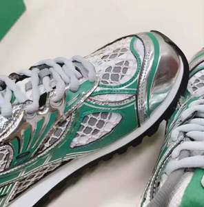 Zapatillas Planas Elegantes y Modernas, Zapatillas Clásicas y Amplias, Zapatos Cómodos para Caminar, Nuevas Zapatillas de Diseño Transpirables con Malla - Product Image 3