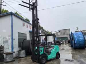 Pre-owned Mitsubishi 3Ton 3 étapes chariot élévateur équipement de manutention à usage intensif faibles heures de fonctionnement bien entretenu à vendre - Product Image 6